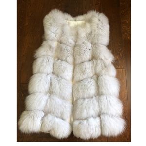 Real fox fur vest very warm